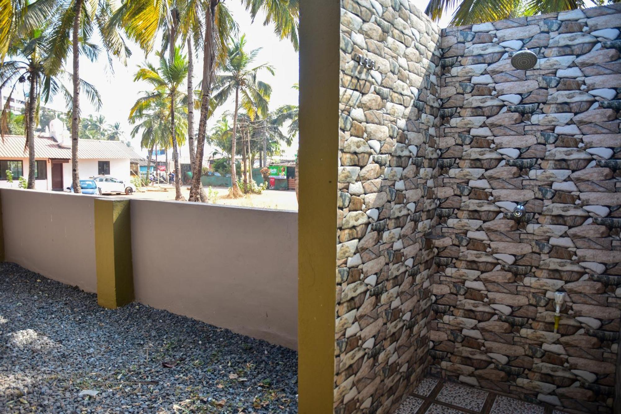Valerys Nest Bogmalo - Private Villa Near The Beach And Dabolim Airport Exterior foto