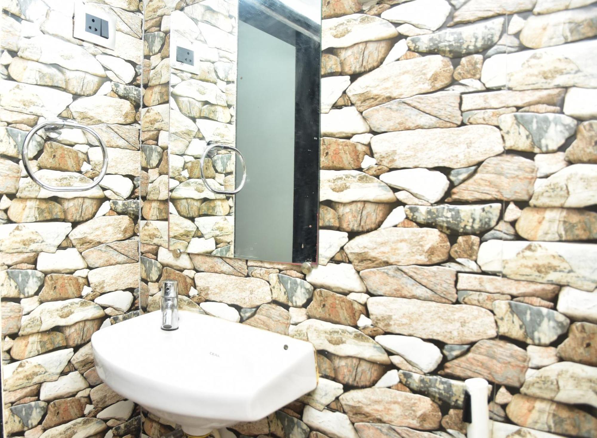 Valerys Nest Bogmalo - Private Villa Near The Beach And Dabolim Airport Exterior foto